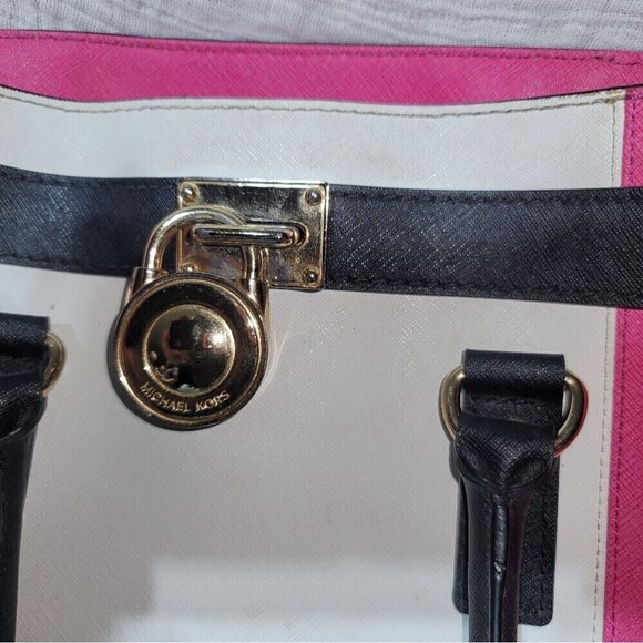 Michael Kors Bag - Picture 2 of 5
